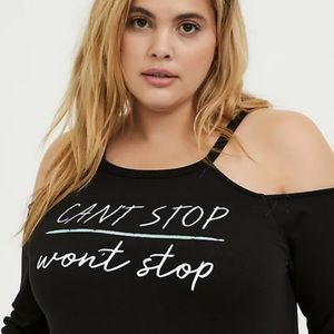 NWT! Torrid Active Size 3 CAN'T STOP BLACK COLD SHOULDER SWEATSHIRT